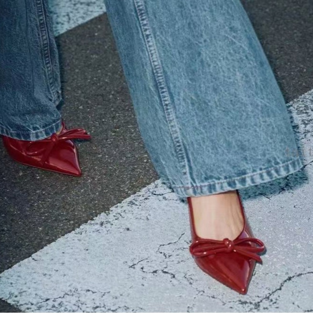 Zara Red Pointed-Toe Patent Bow Muller Heels